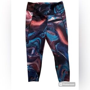 women’s tights/leggings ankle length size large